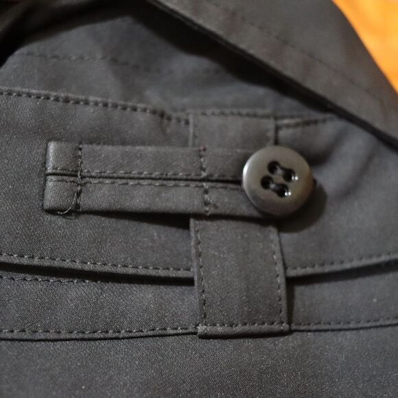 Sanyo Vintage Black Belted Trench Coat Hidden Buttons Vented Size 38R - Picture 11 of 16